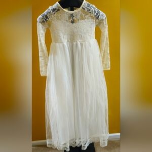 NWT - Just Couture Elegant Girl's Cream Lace Formal Dress - Size 10/12